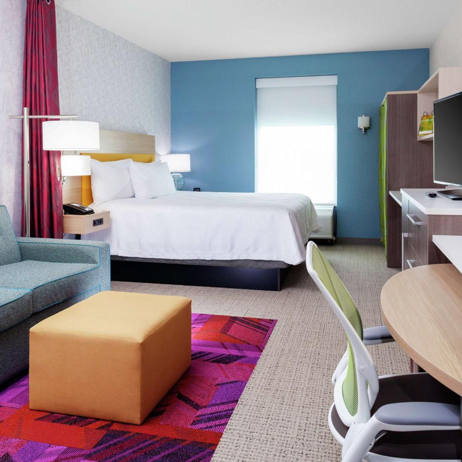 STUDIO, SUITE, KING BED, ACCESSIBLE