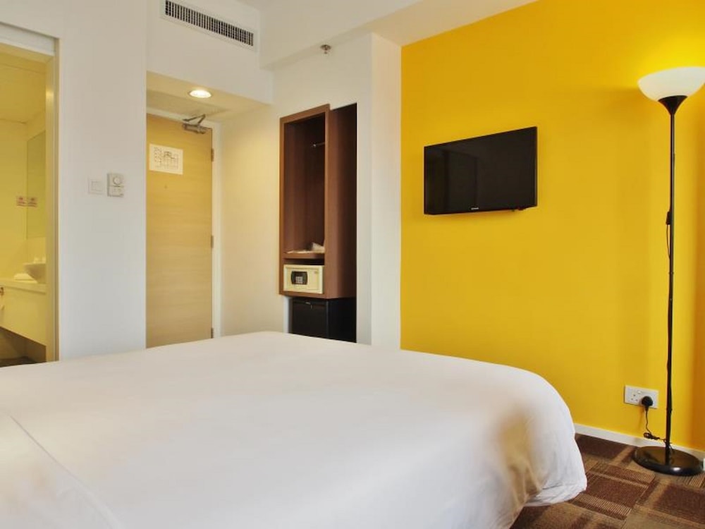 غرفة ديلوكس بسرير كوين، Travelodge Kowloon 3/9