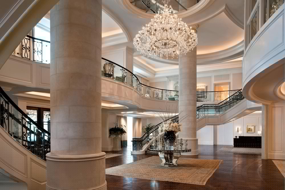 The St Regis Atlanta 67/79