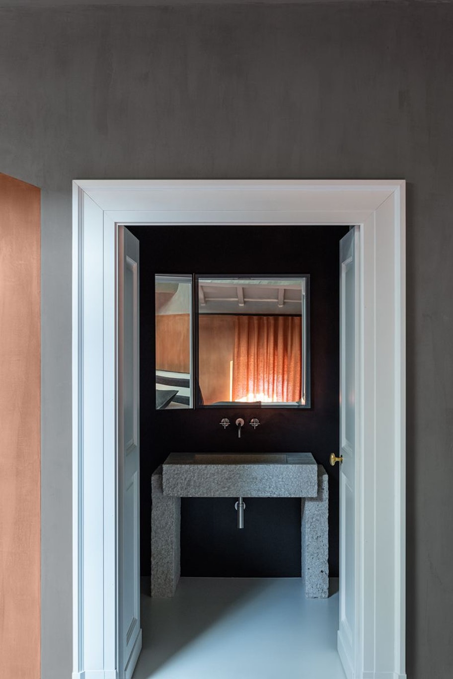 Palazzo Petrvs 4/31