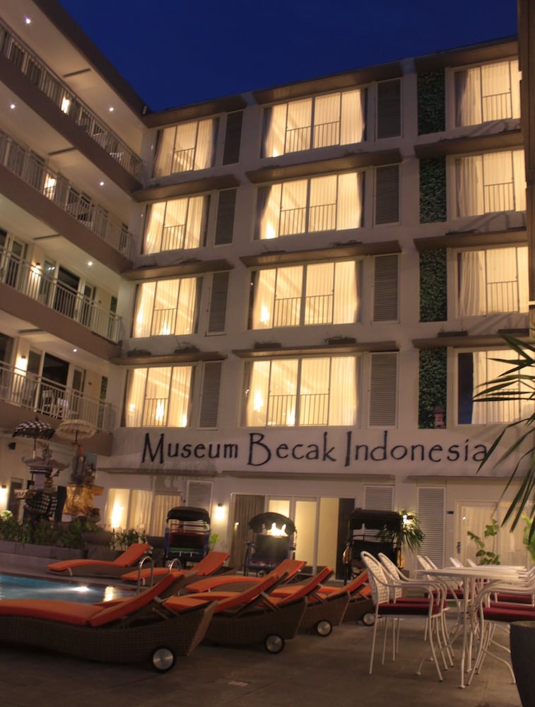Losari Sunset Hotel 1/38