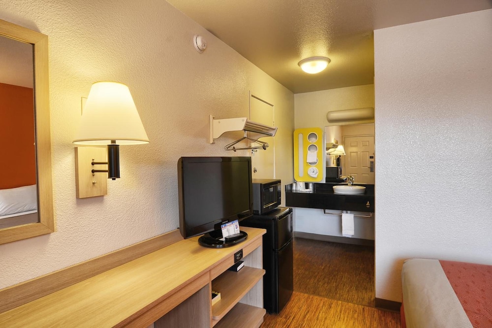 Motel6 Coeur D'Alene, ID 42/55
