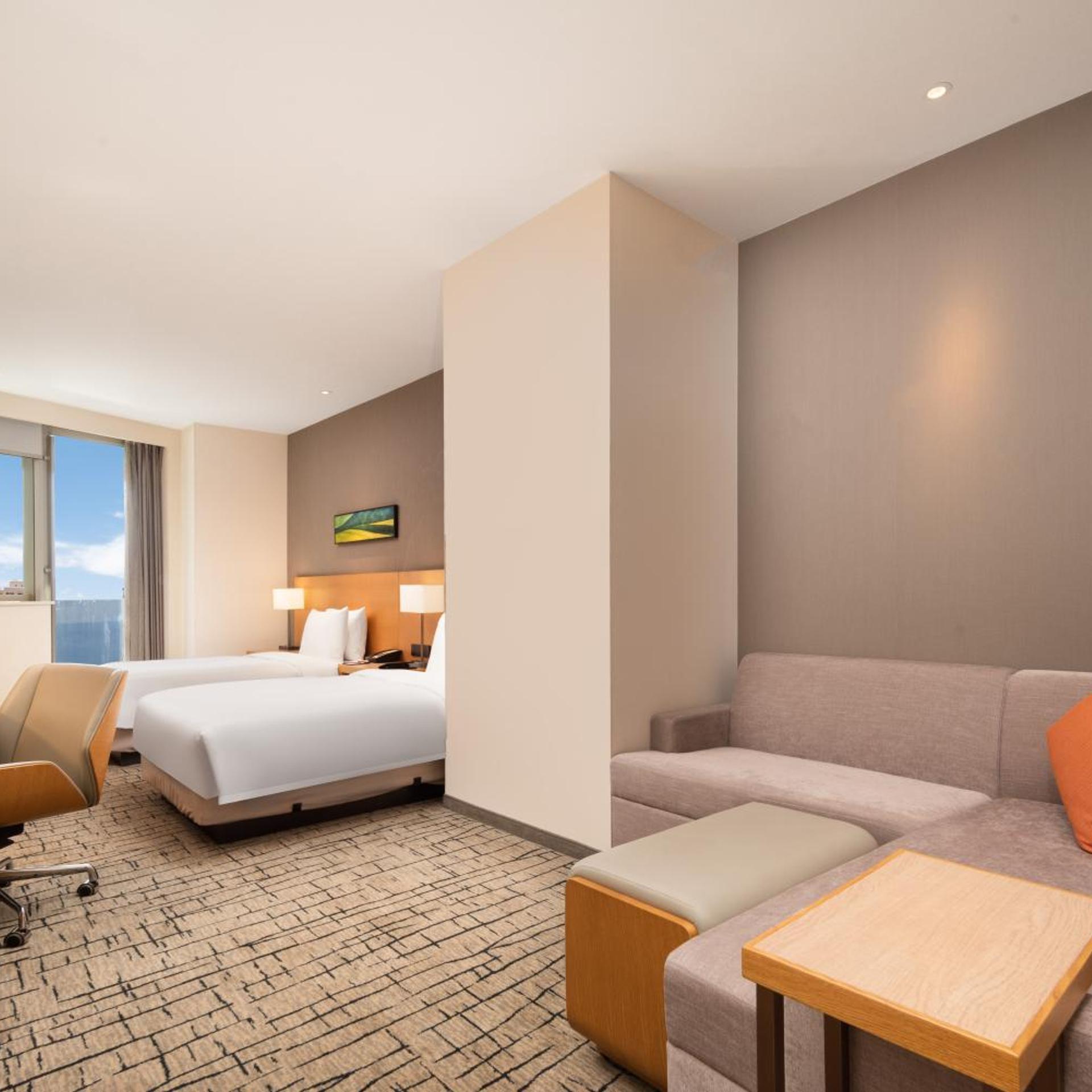 Room, Twin Beds, with View, Sofa, Hyatt Place Yinchuan Dayuecheng 5/8