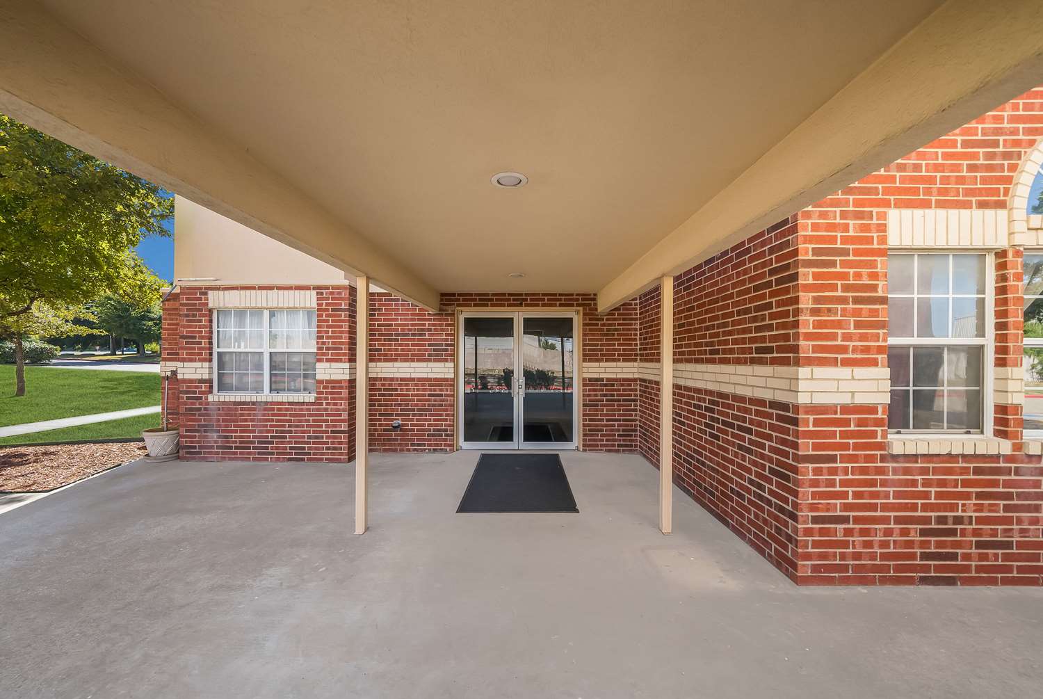 Econo Lodge Inn & Suites Mesquite - Dallas East 9/13