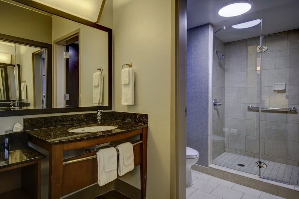 Hyatt Place Grand Rapids-South 65/67