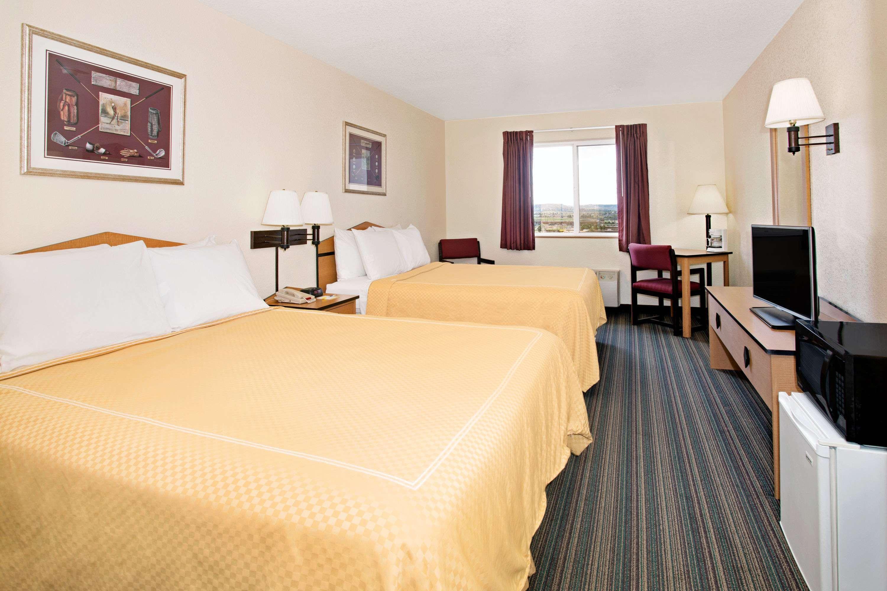 Room, 2 Queen Beds