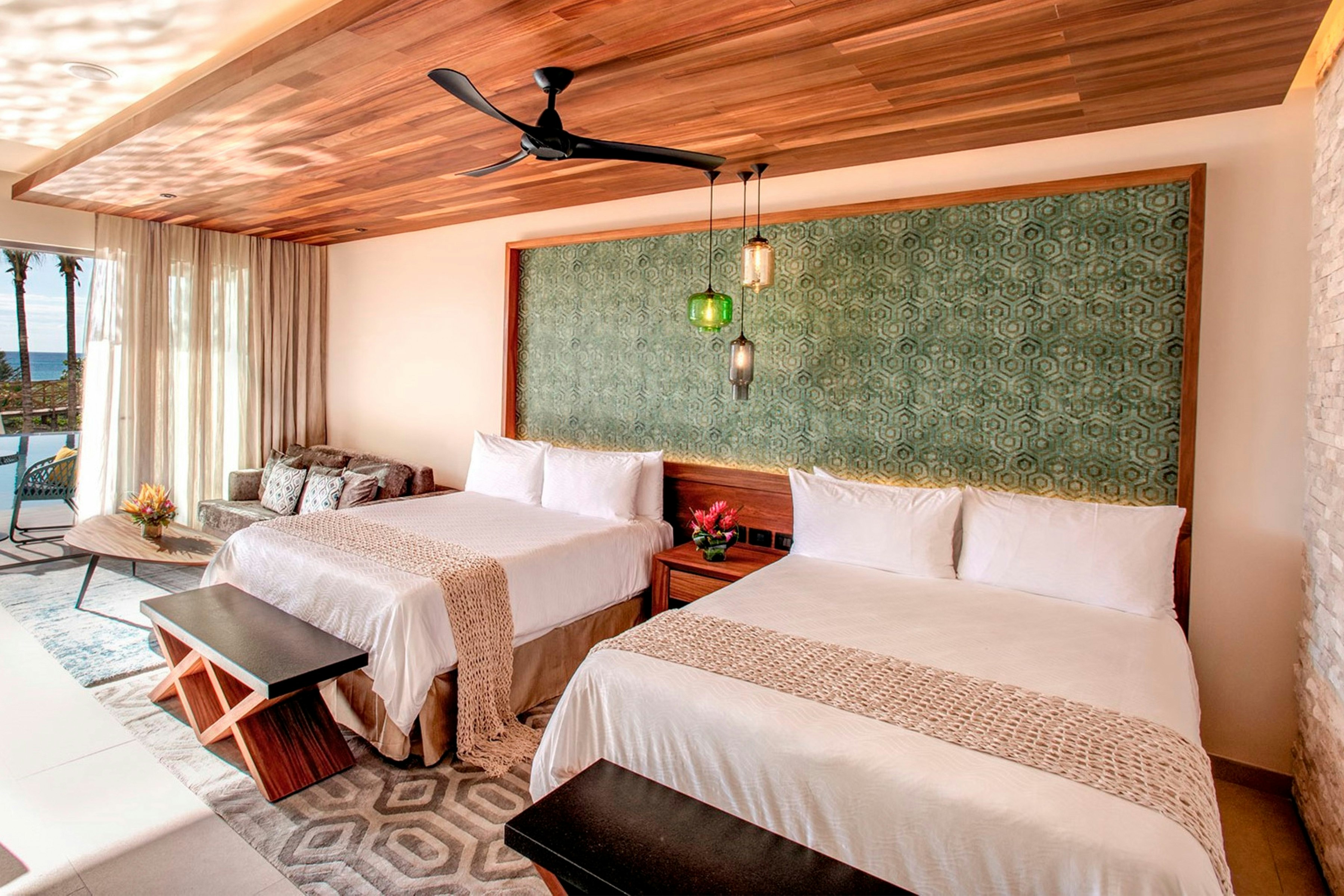 Swim Out, Suite, Queen Bed