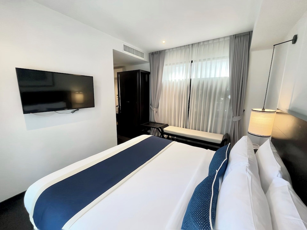 STANDARD, DOUBLE BED