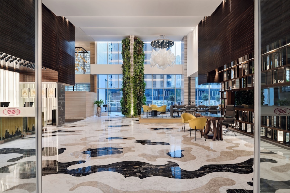 Crowne Plaza Dubai Marina 48/78