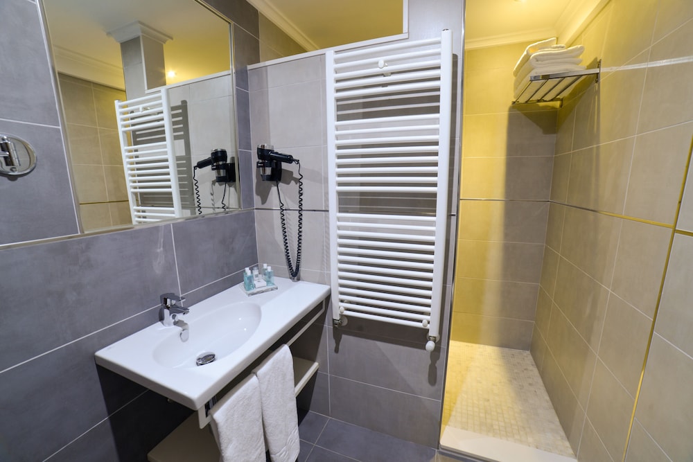 Apartamentos Turisticos Llanes 36/44
