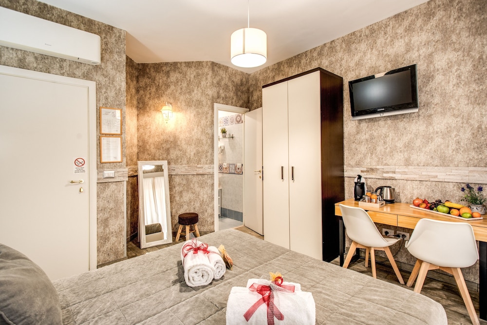 Santamaggiore Inn 40/50