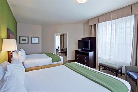 Holiday Inn Express Hotel & Suites North Sequim 17/77