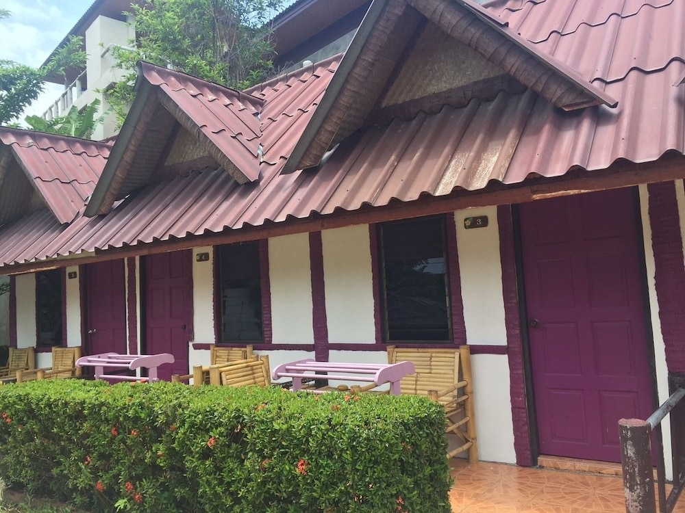 Phangan Cabana Resort 5/50