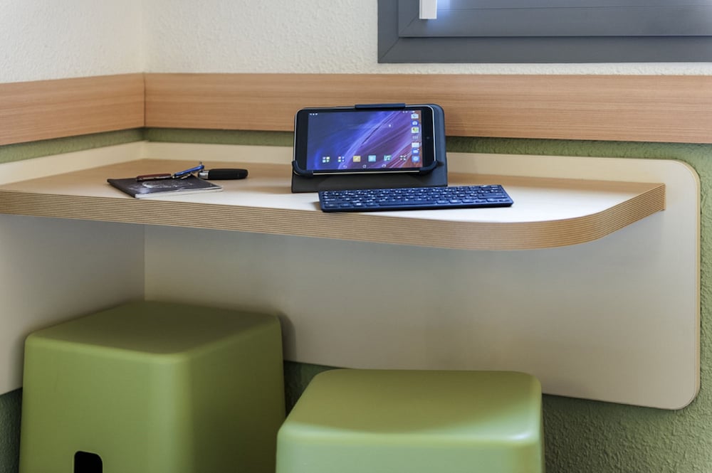 Ibis Budget Poitiers Nord Futuroscope 58/71