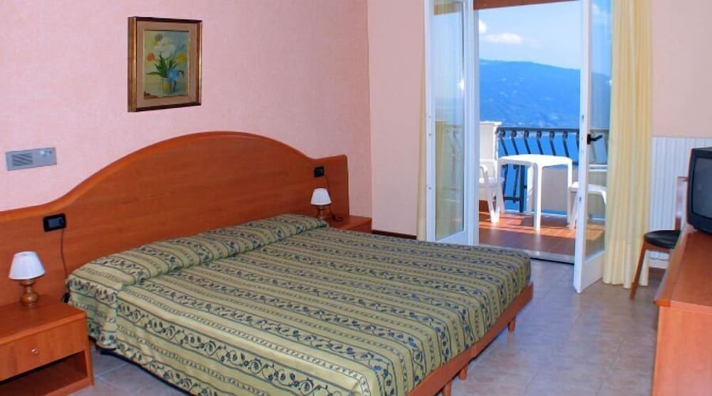 Hotel and Residence La Rotonda 7/35