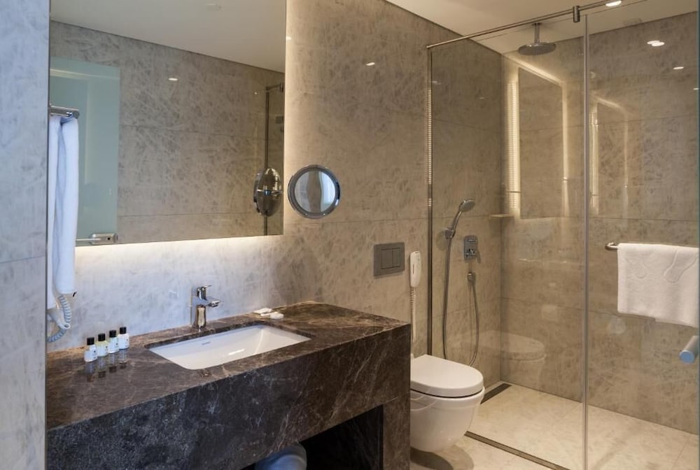غرفة ركنية بسرير كينج، Wish More Hotel 5/5