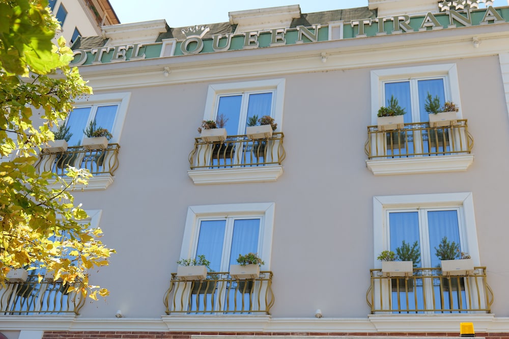 Hotel Queen in Farke