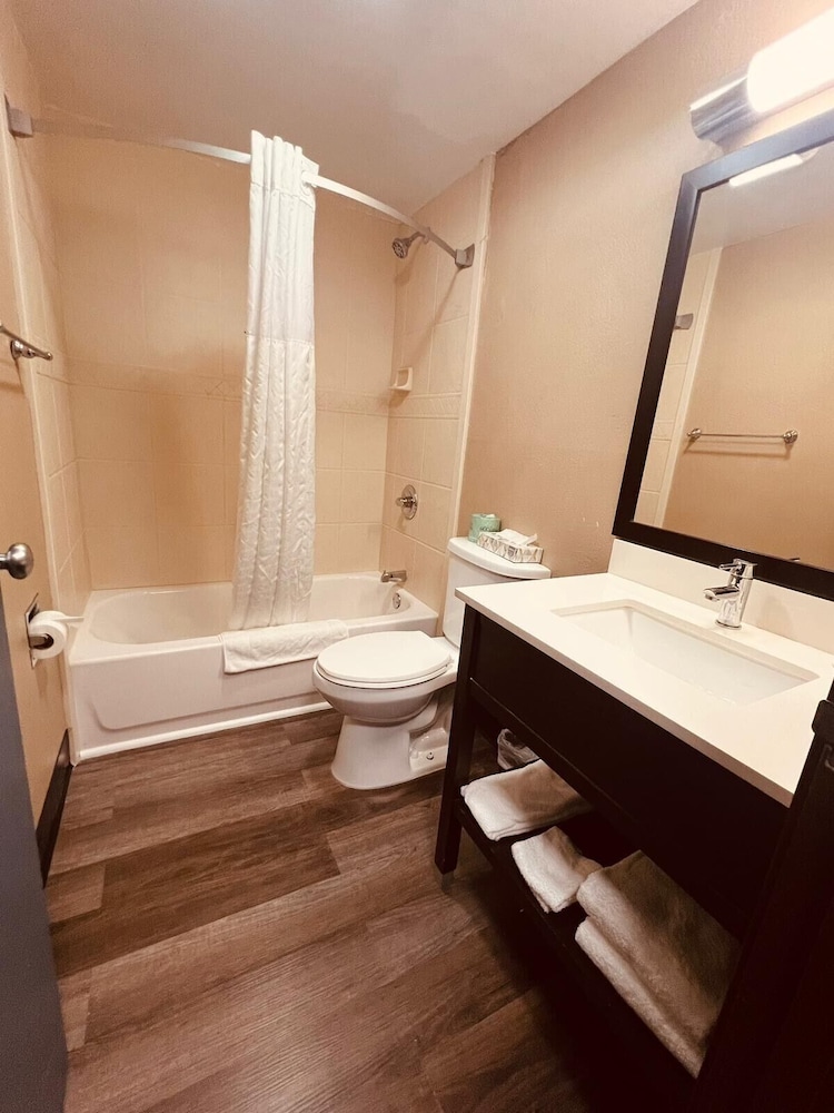 Super 8 by Wyndham Nyack NY 37/37