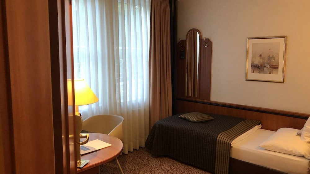 Hotel Tandreas 9/25