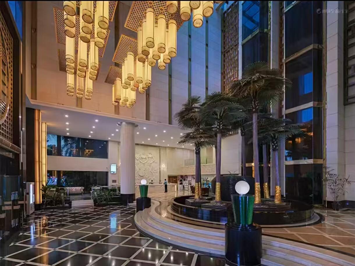 Jinghong International Business Hotel 15/68