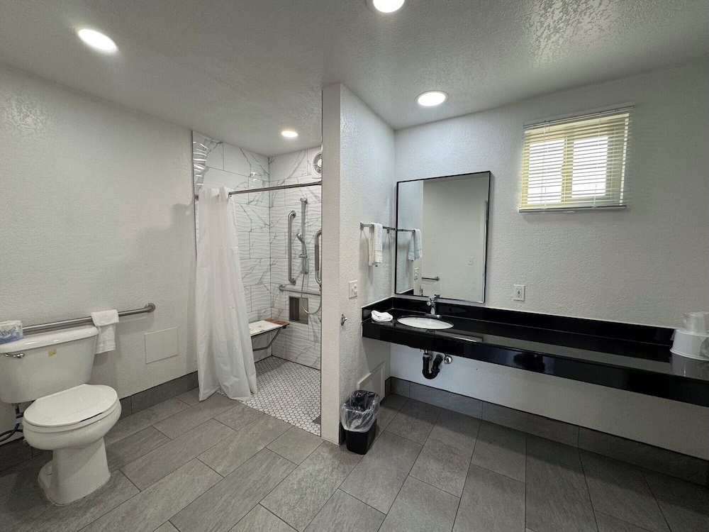 Motel6 Willows, CA 51/60