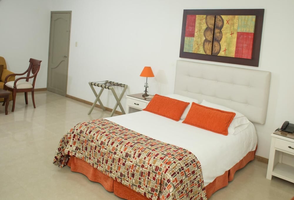Hotel Costa Bonita 6/61