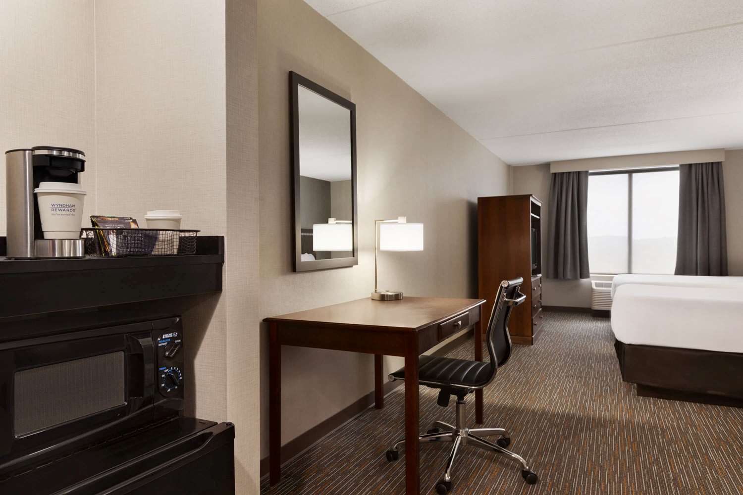 Wingate By Wyndham Bridgeport Wv 52/63