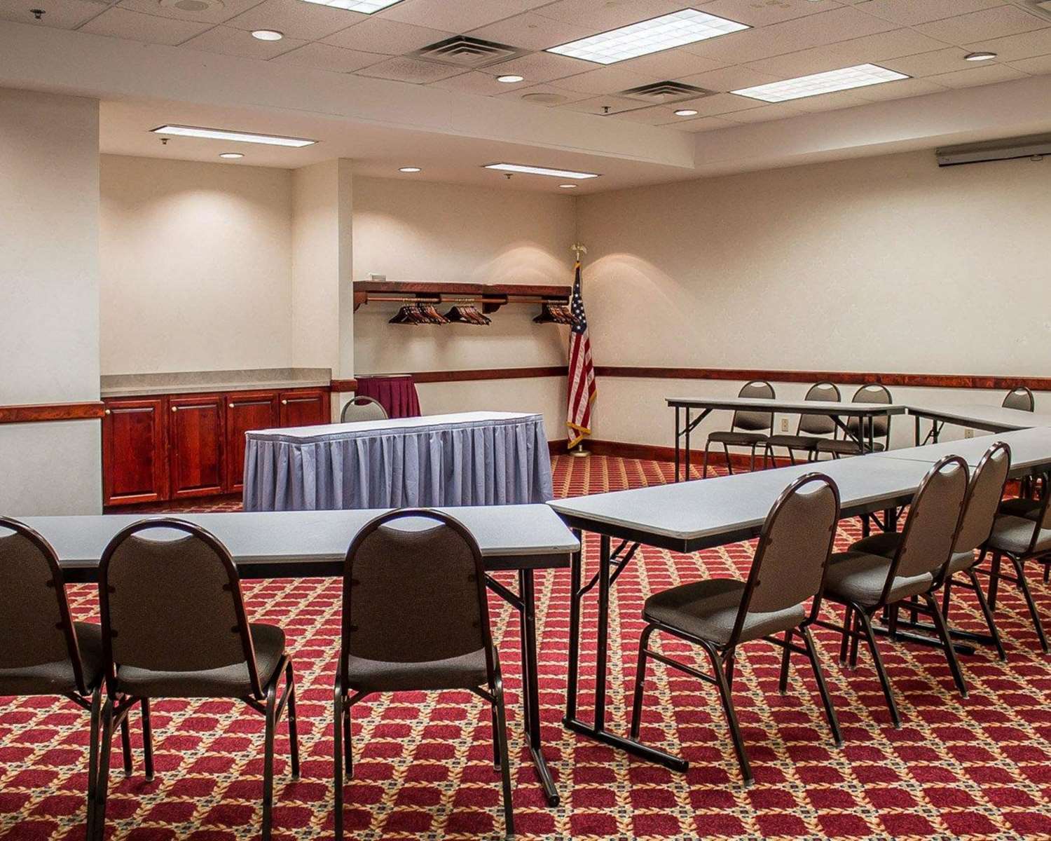 Quality Inn Suites Bellville Mansfield 22/27