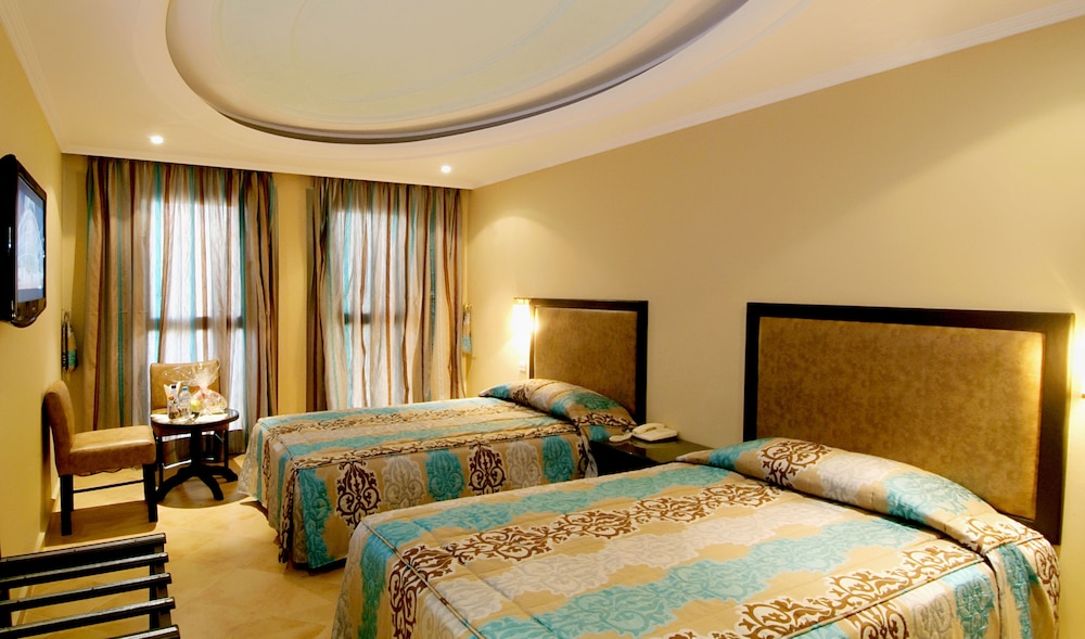 Hotel Tghat Fes 15/42