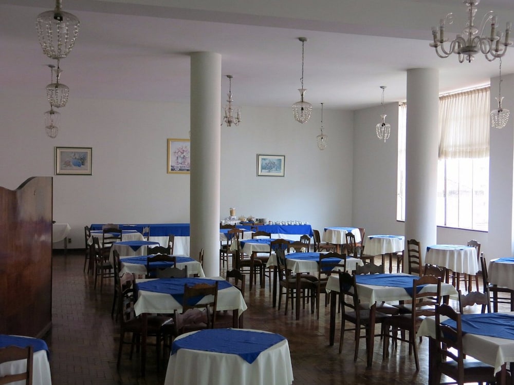 HOTEL JAU 56/58