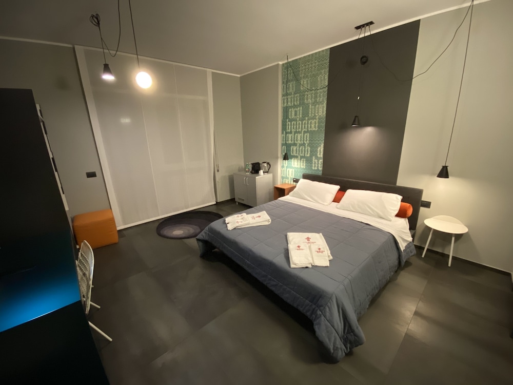 LUXURY, DOUBLE BED, BALCONY