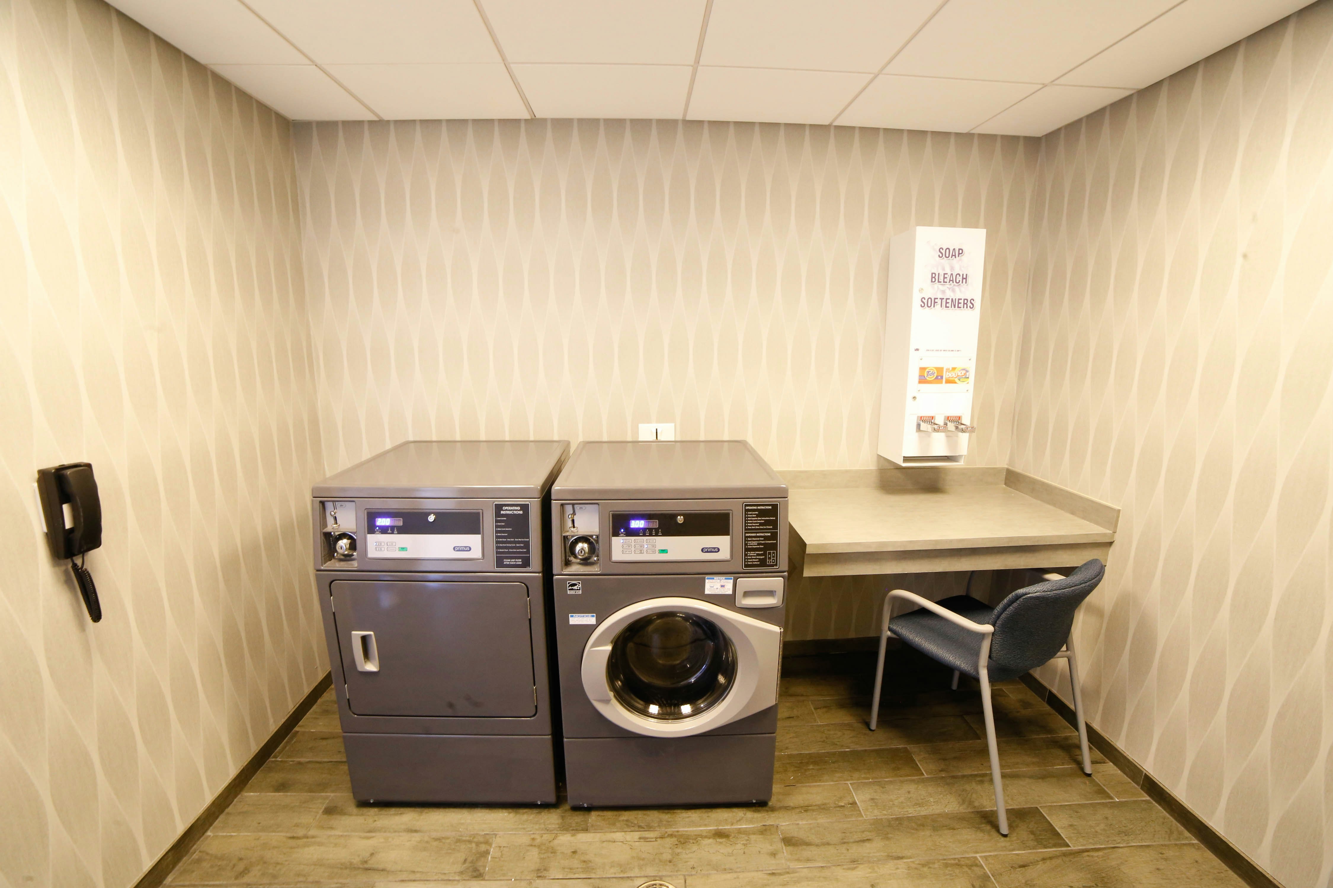 Hampton Inn Suites Forest City Nc 26/43