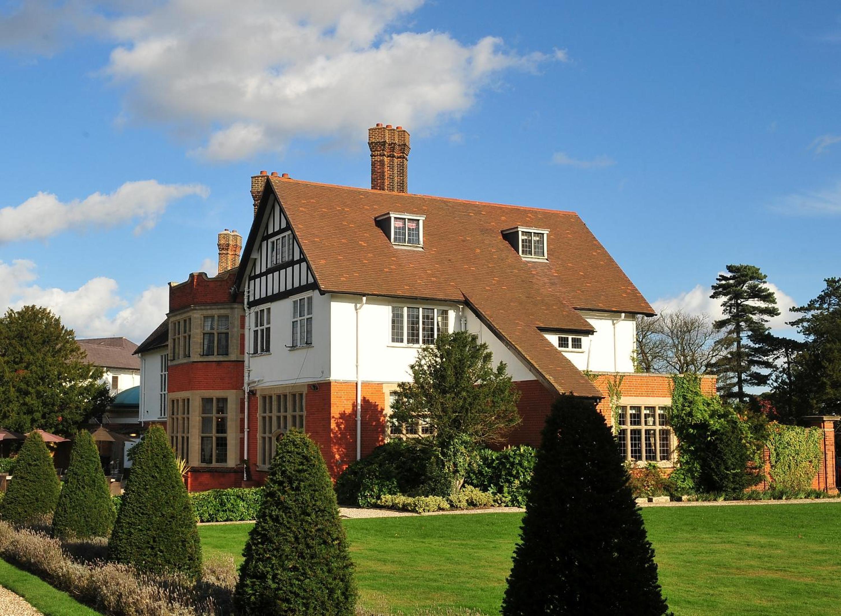 Greenwoods Hotel & Spa 32/32