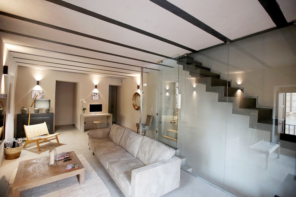 Casa Nostra Boutique Hotel 25/50
