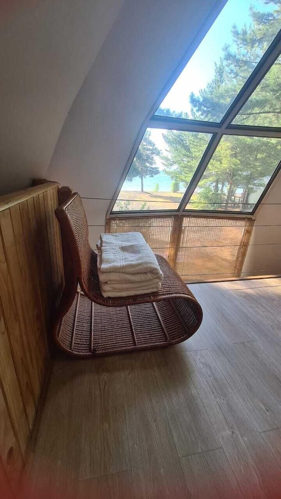 Magma Lodge Pucon 3/22