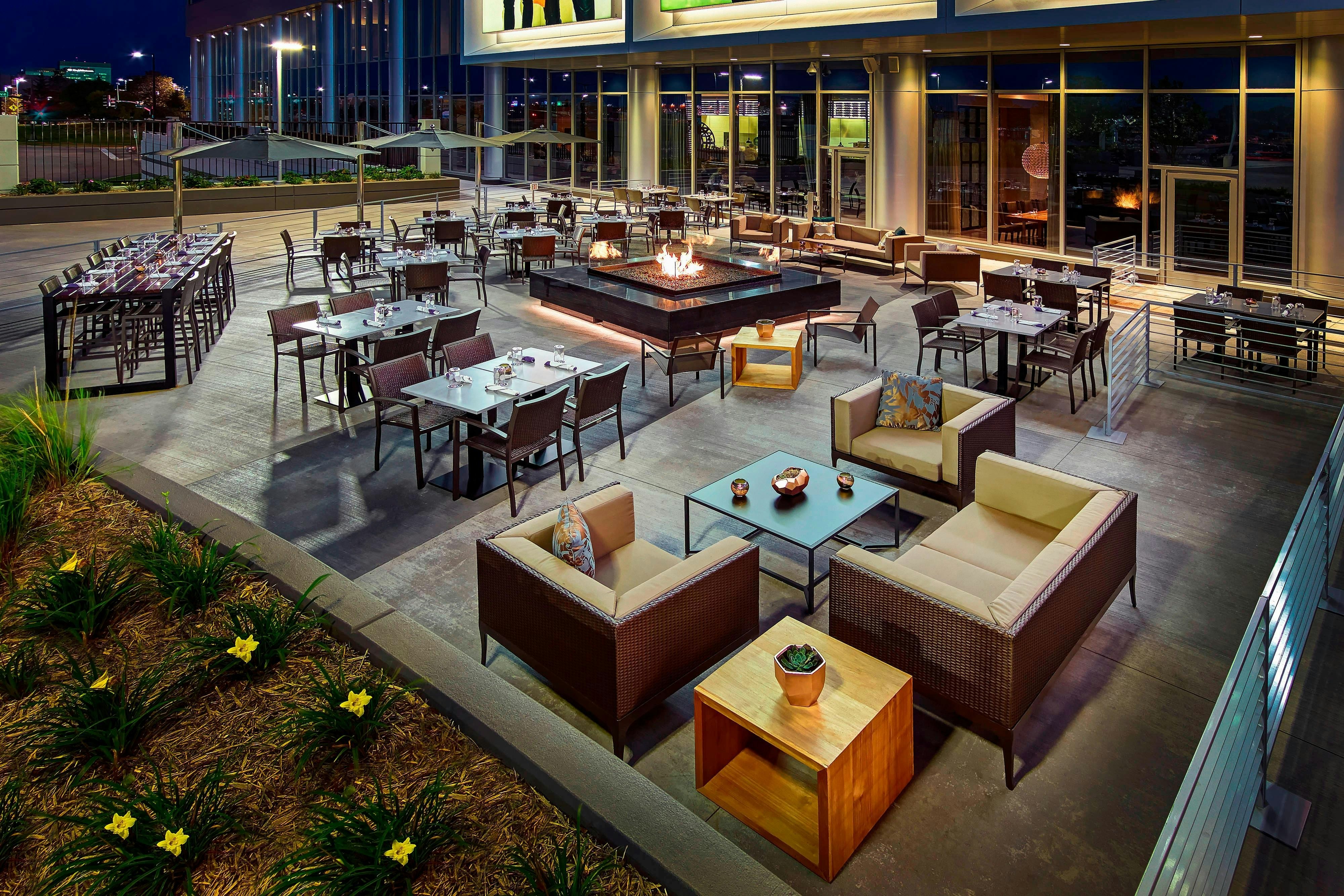 JW Marriott Minneapolis Mall of America 60/77