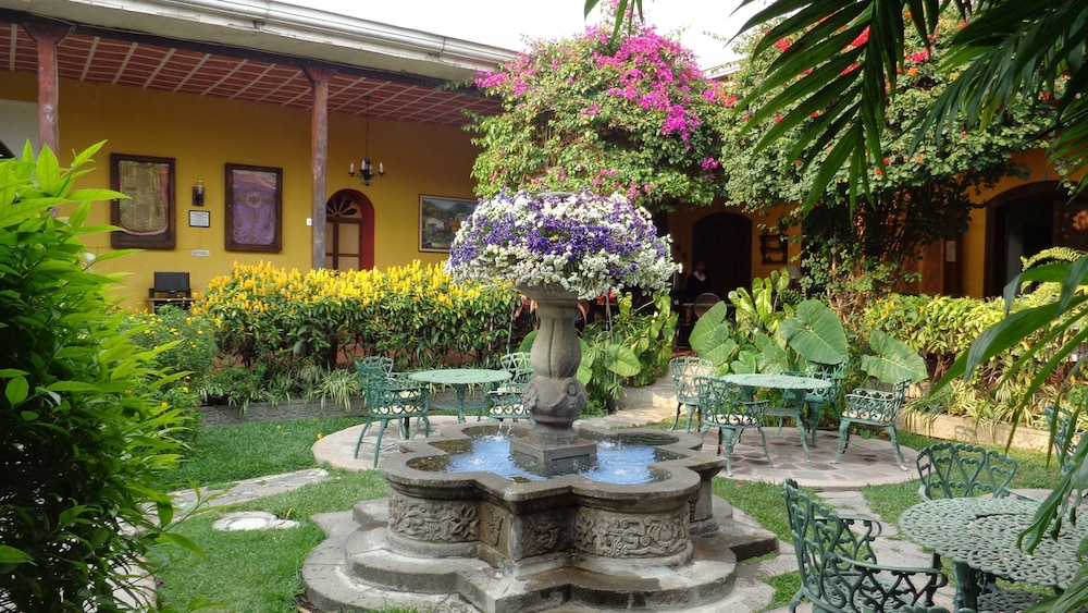 Hotel Casa Antigua 41/50