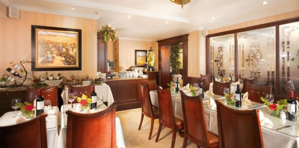 Toscana Inn 39/49