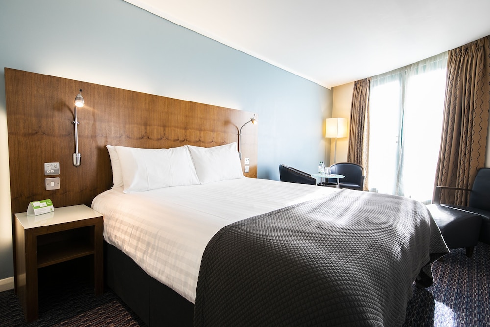 Holiday Inn London - Camden Lock by IHG 14/84