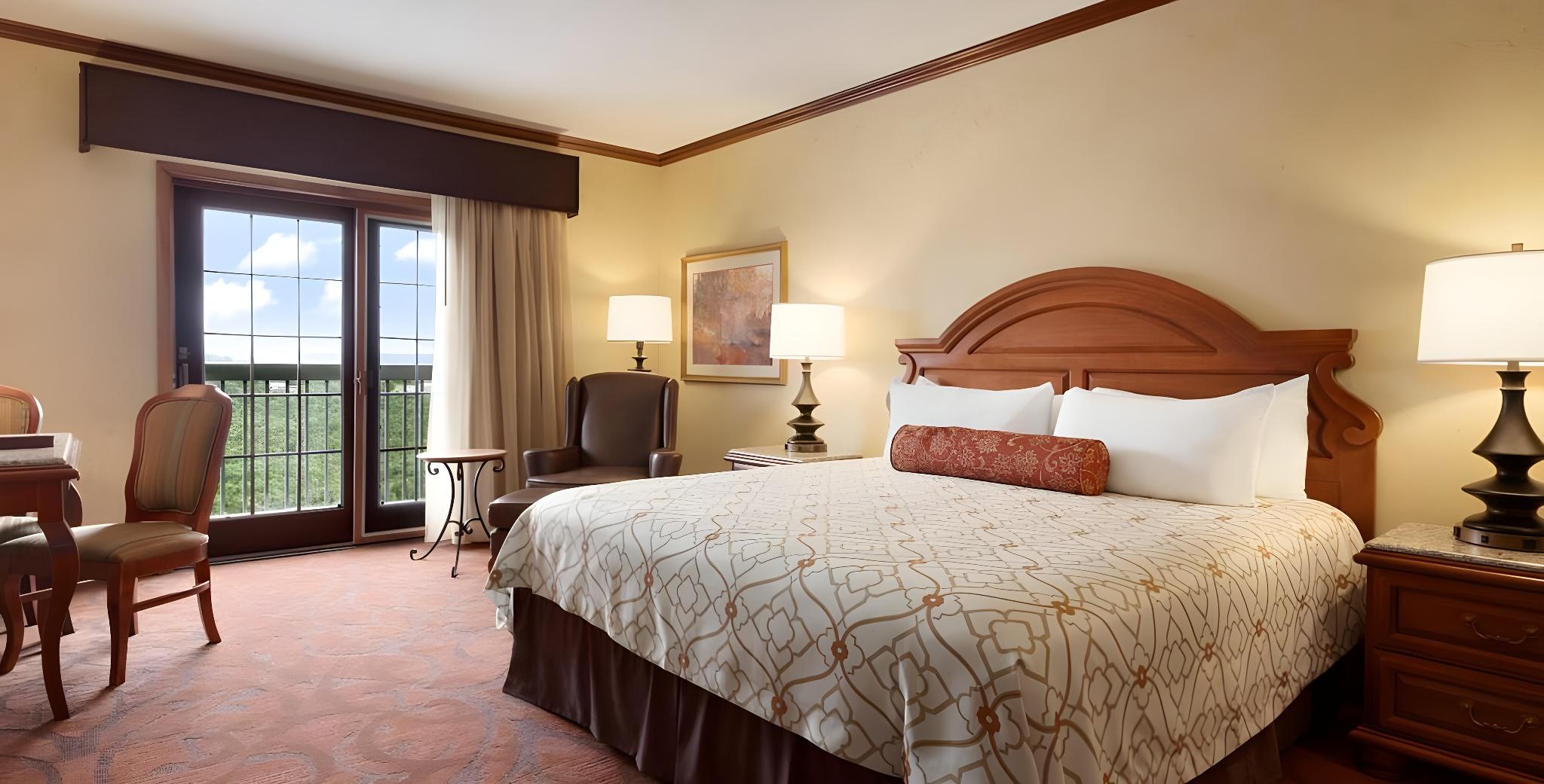 1 Bedroom, Ambassador