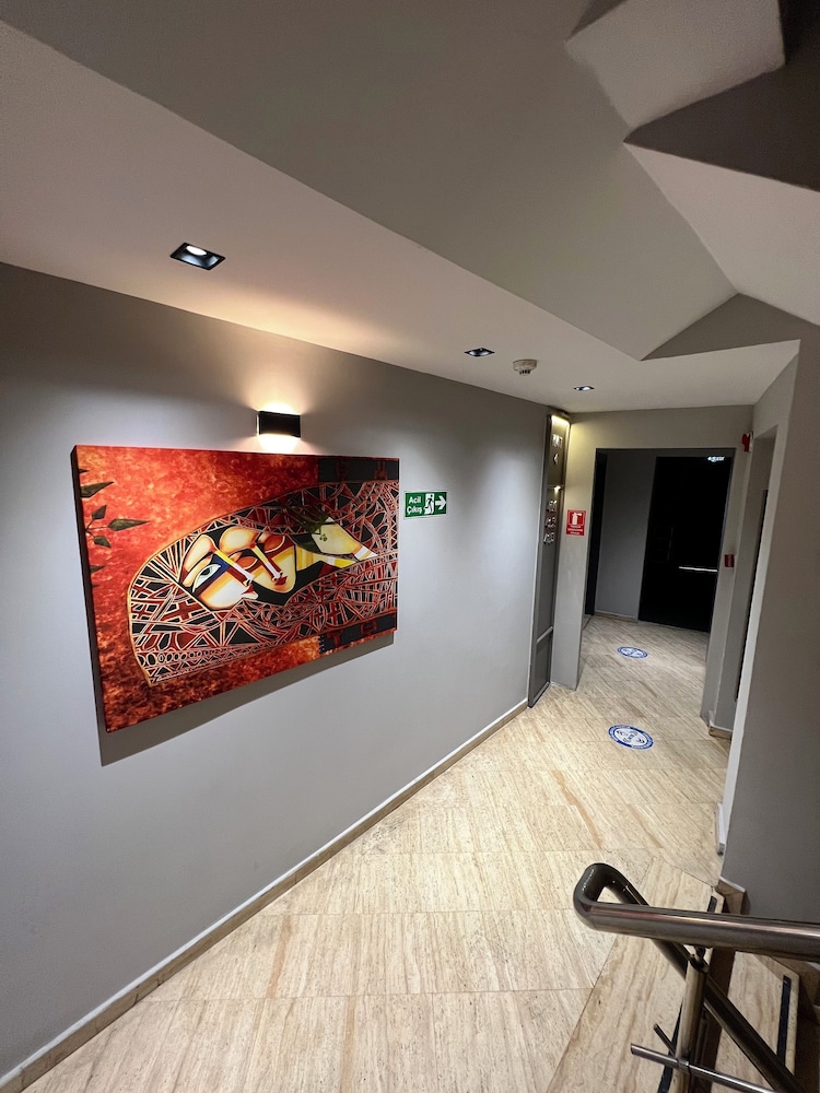 Gytha Hotel Pera 6/50
