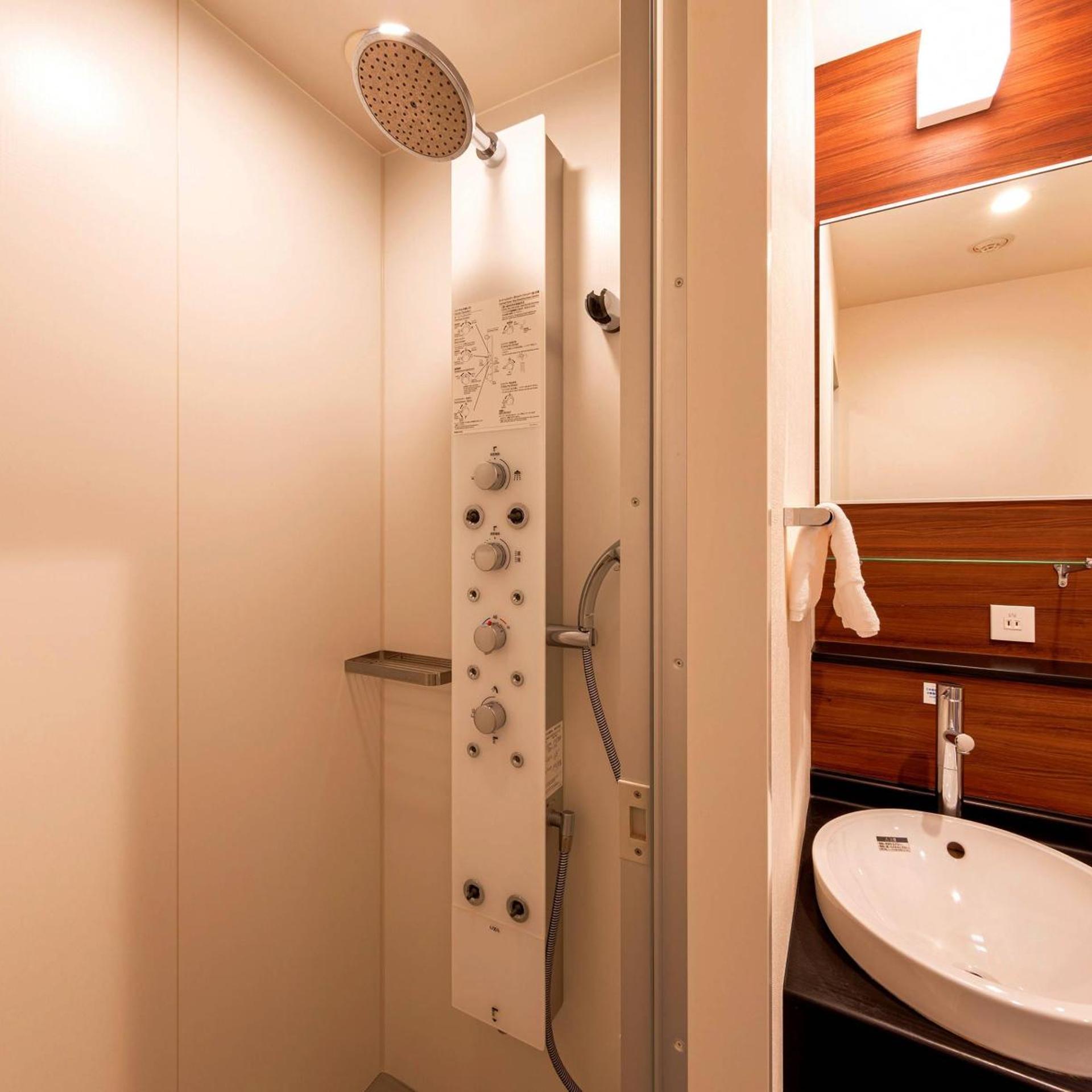 غرفة اقتصادية بسرير كينج، Comfort Inn Tokyo Roppongi 9/10