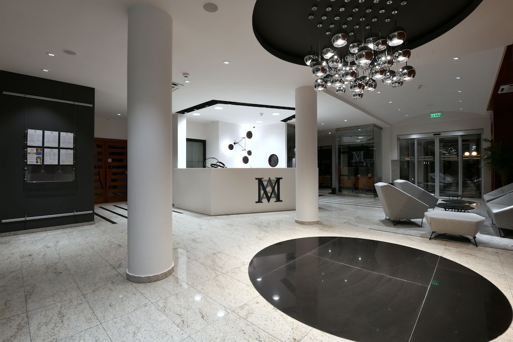 Aparthotel Milenij 5/40