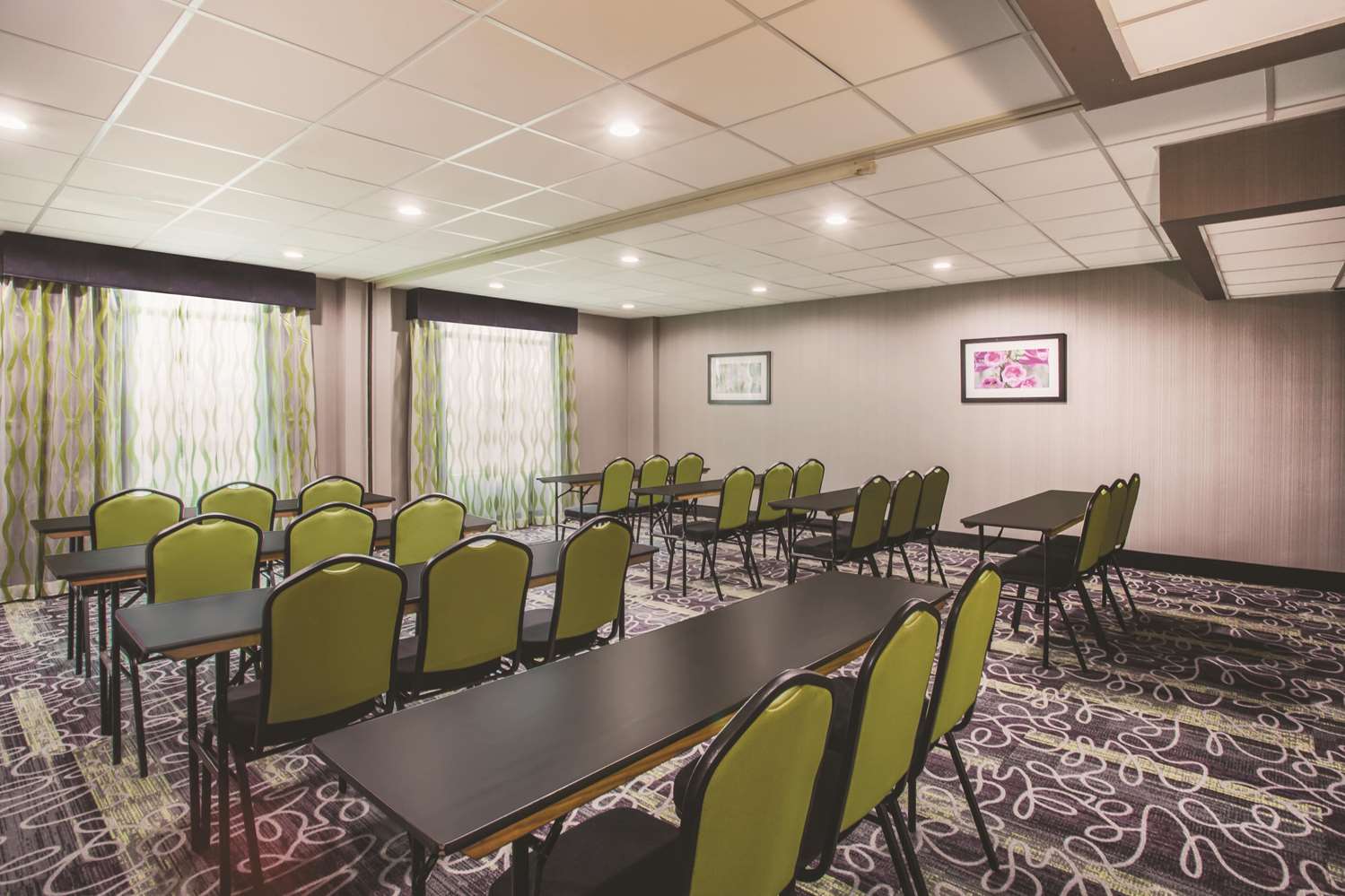 Comfort Inn & Suites Clearwater South 10/14