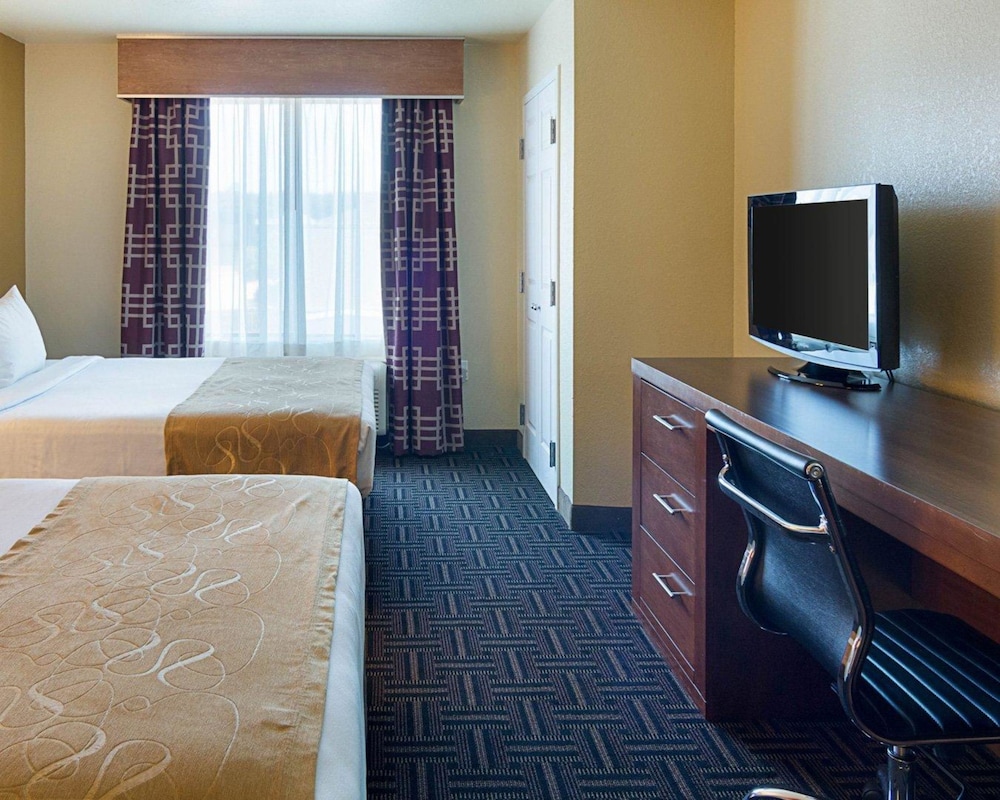 Comfort Suites Natchitoches, LA 26/48