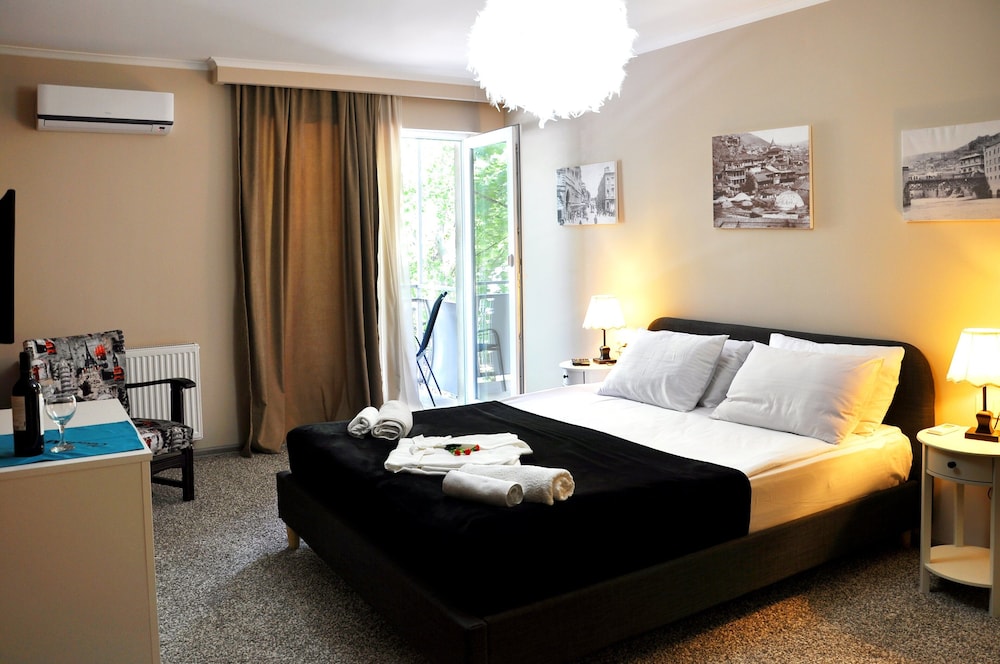 Art Hotel Claude Monet 9/50