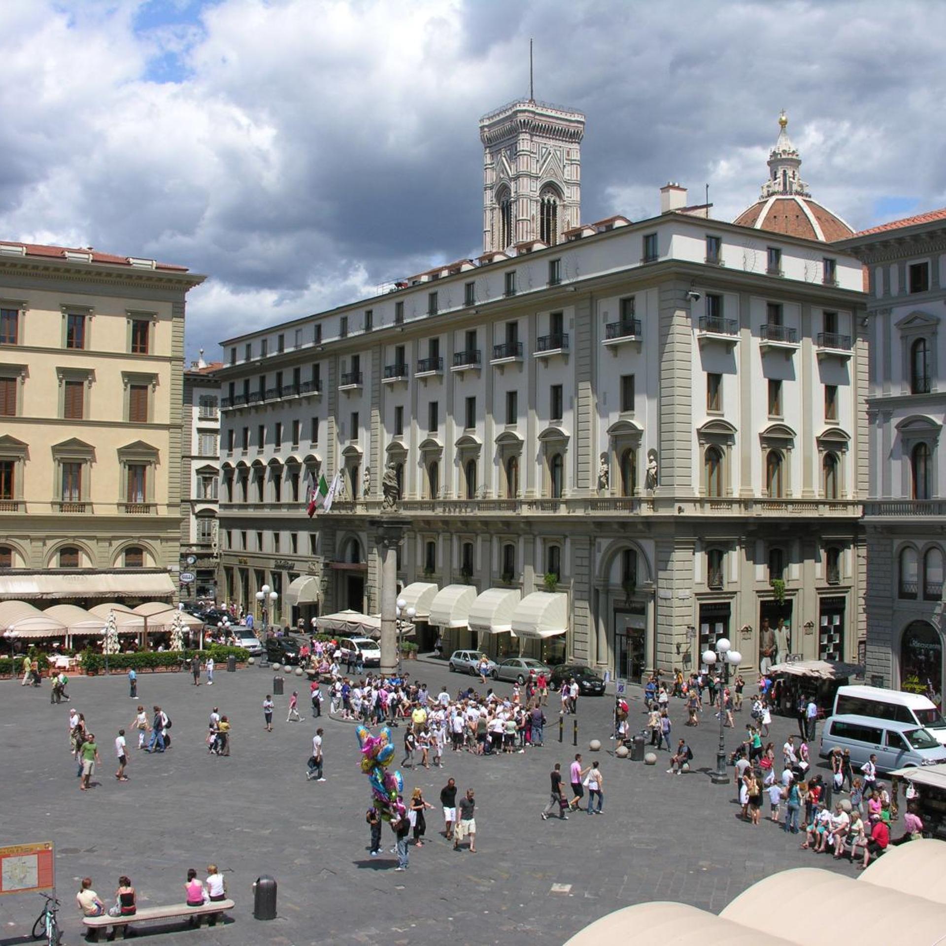 Residence La Repubblica & Piazza della Repubblica, 4 41/50