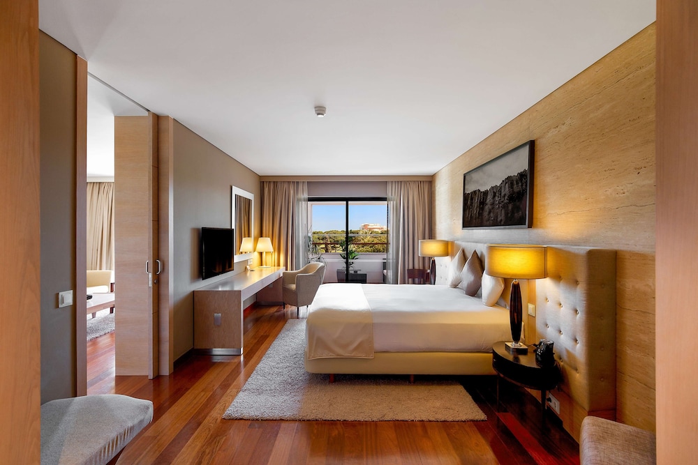 Hilton Vilamoura As Cascatas Golf Resort & Spa 6/77
