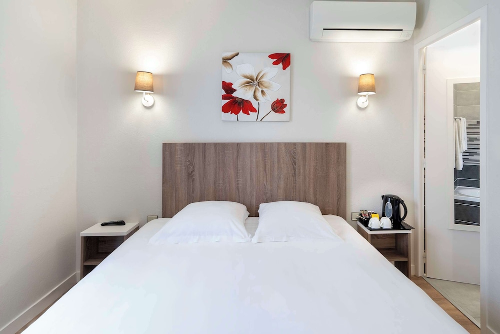 Sure Hotel by Best Western Saintes 31/63