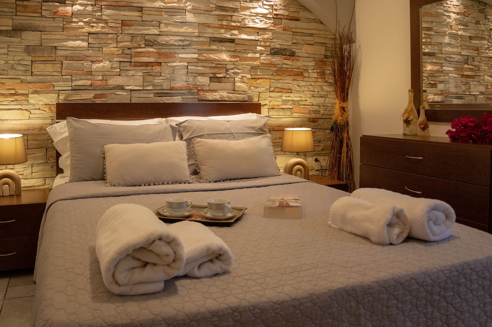 Kensho Skiathos Apartments 16/50